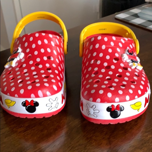 Minnie mouse light up crocs Clearance